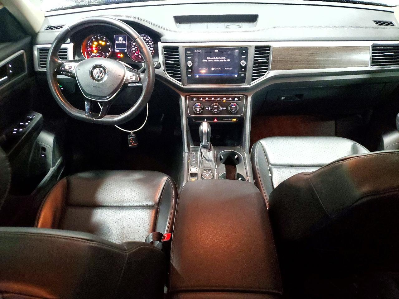 2018 VOLKSWAGEN ATLAS SE photo 8