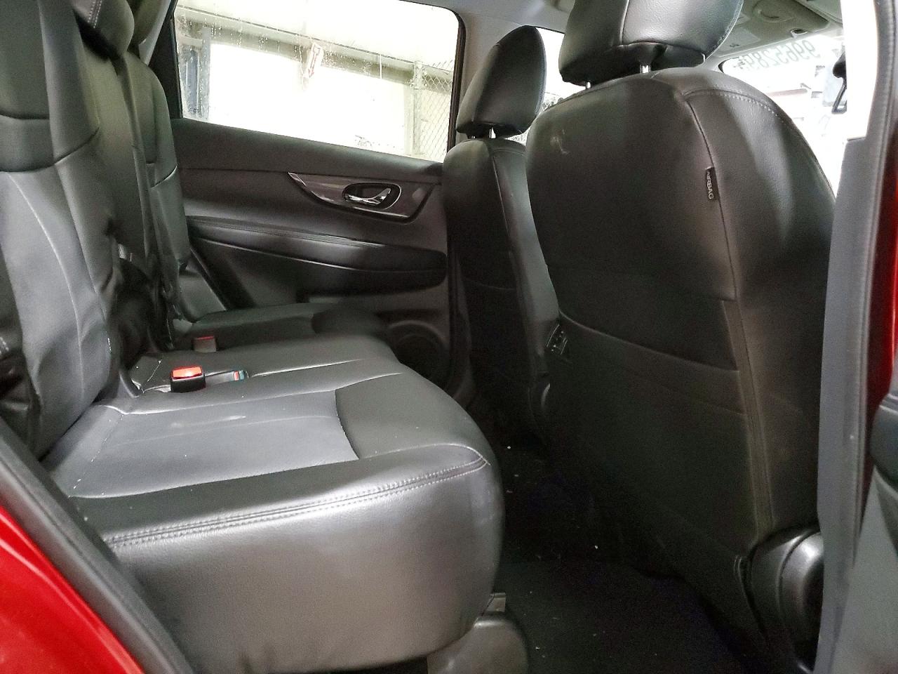 2018 NISSAN ROGUE S photo 19