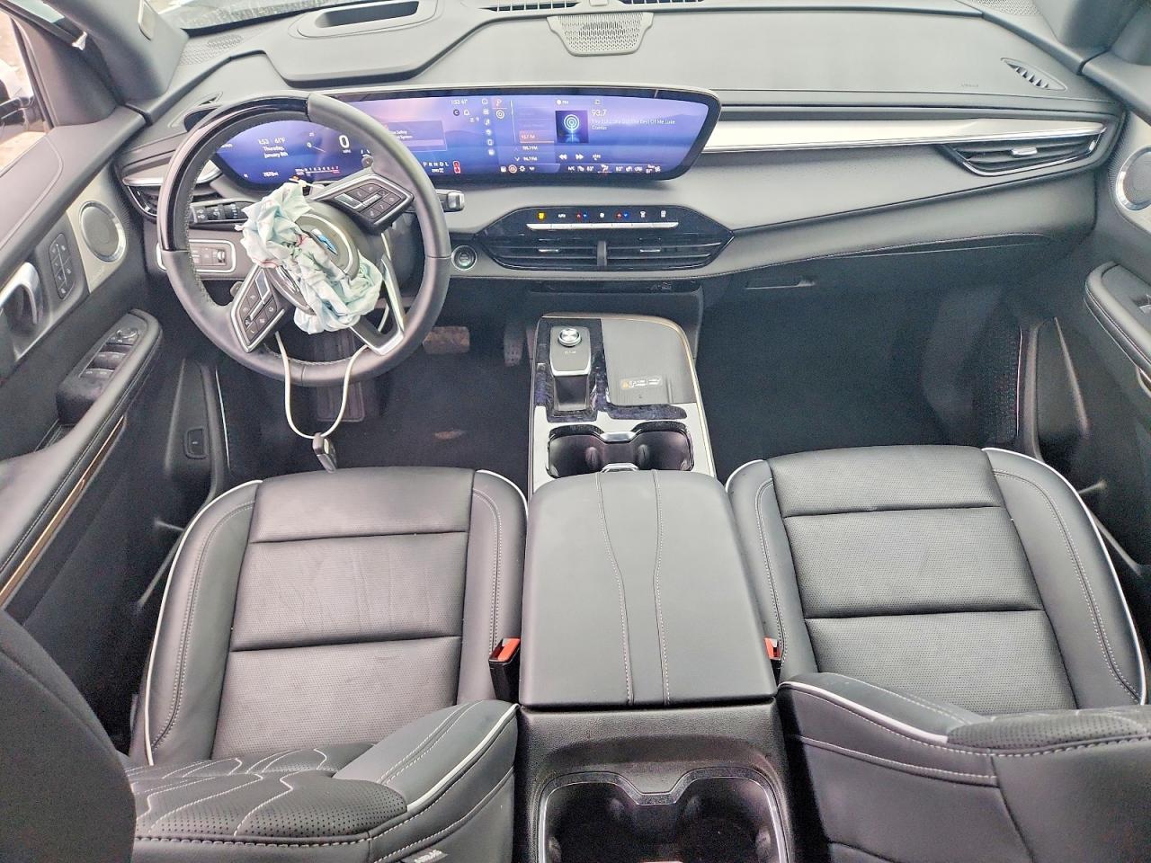 2025 BUICK ENCLAVE AVENIR photo 8