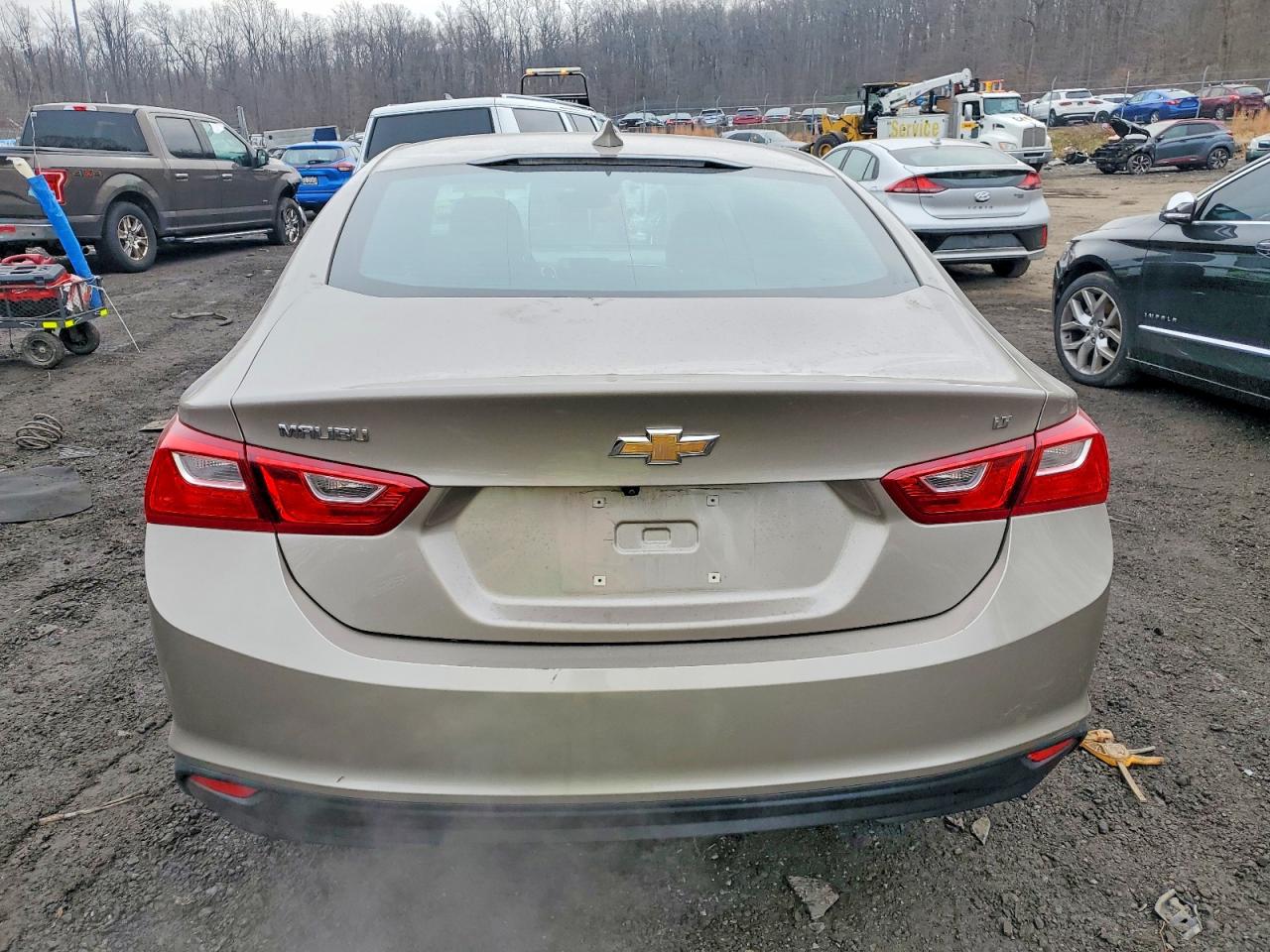 2023 CHEVROLET MALIBU LT photo 6