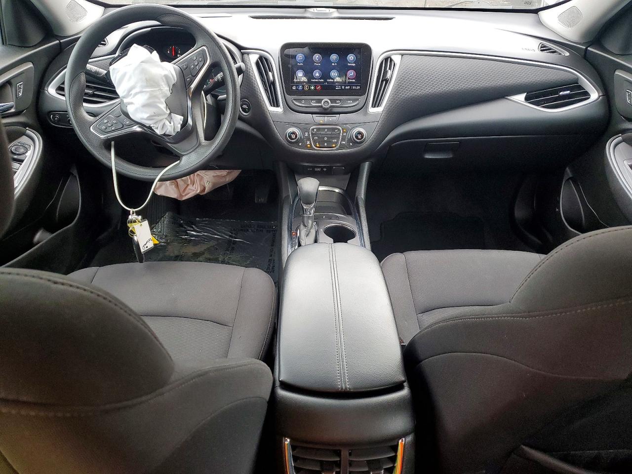 2023 CHEVROLET MALIBU LT photo 8