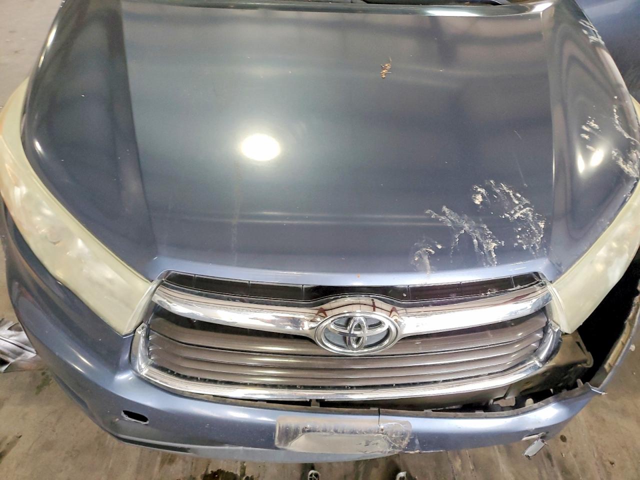 2014 TOYOTA HIGHLANDER XLE photo 12