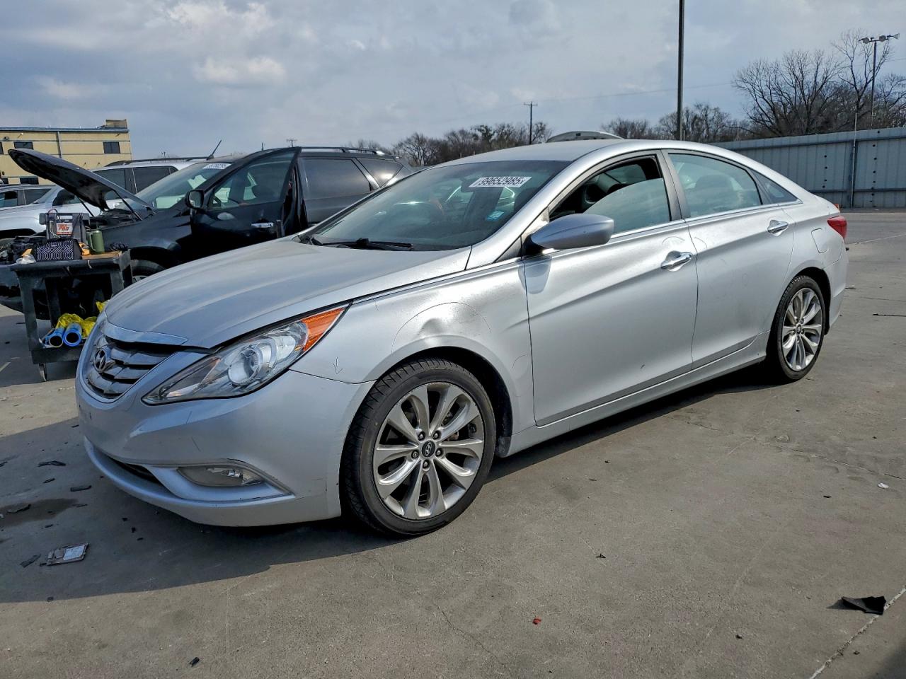 2011 HYUNDAI SONATA
