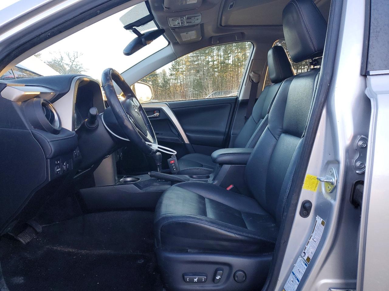 2014 TOYOTA RAV4 LIMITED photo 7