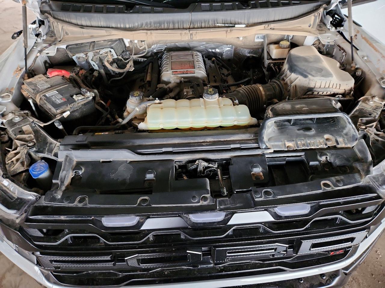 2024 FORD F150 RAPTOR photo 31
