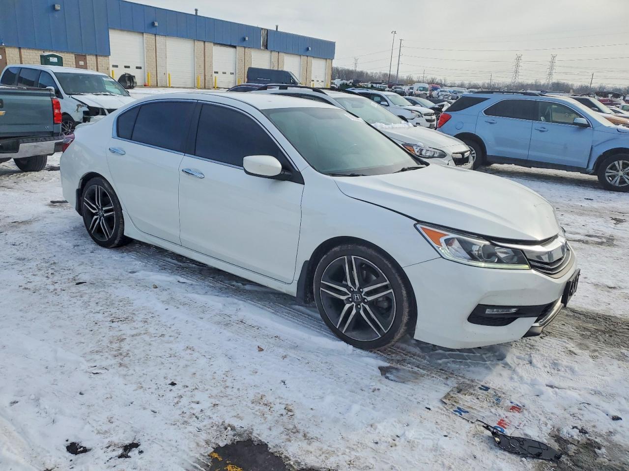 2017 HONDA ACCORD SPORT photo 4