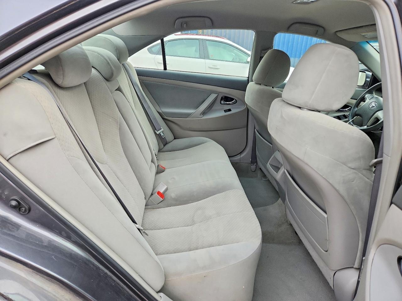2009 TOYOTA CAMRY BASE photo 10