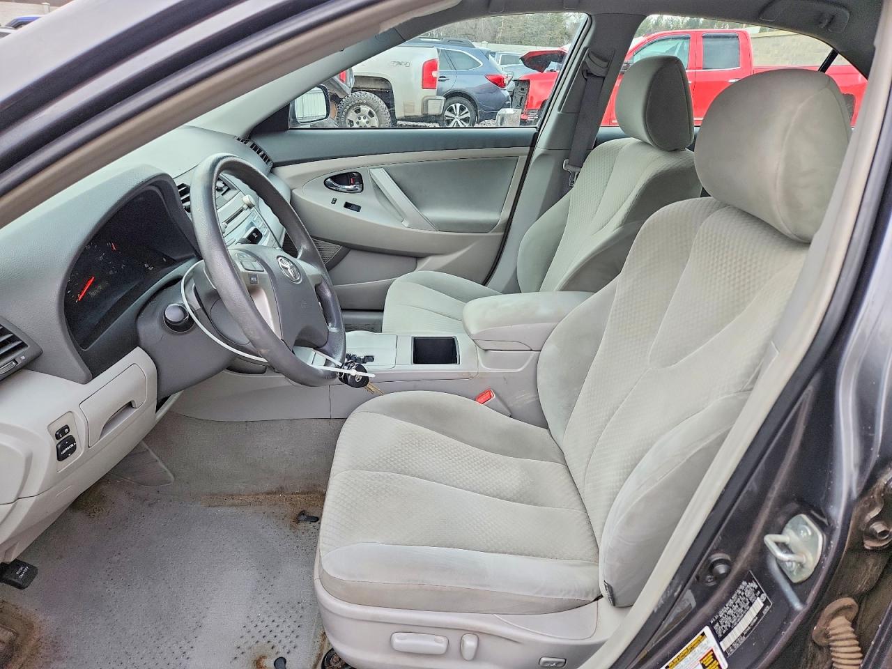 2009 TOYOTA CAMRY BASE photo 7
