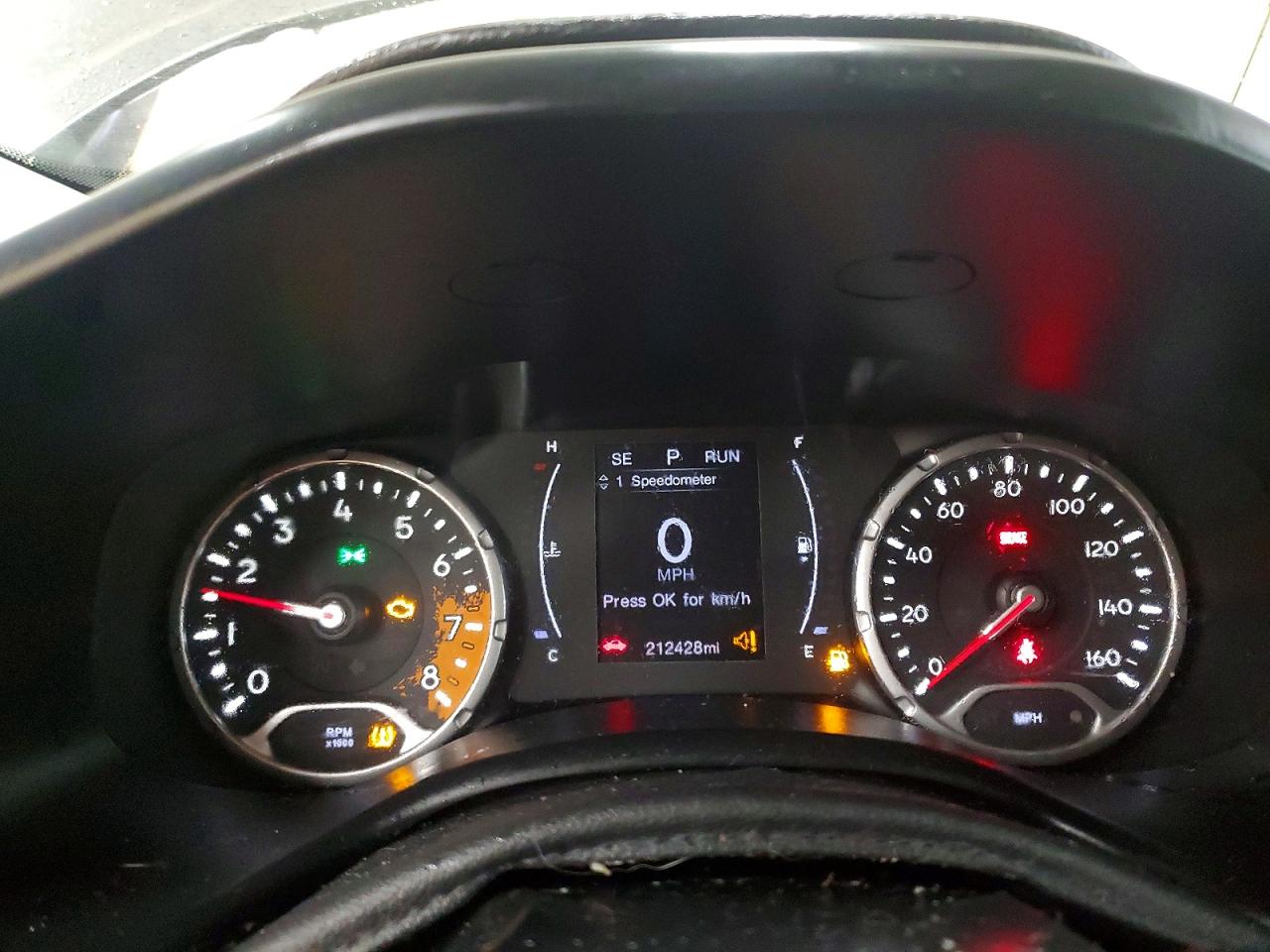 2017 JEEP RENEGADE LATITUDE photo 9