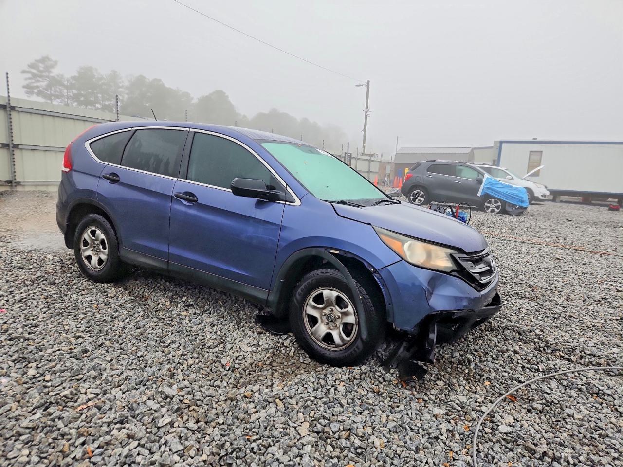 2013 HONDA CR-V LX photo 4