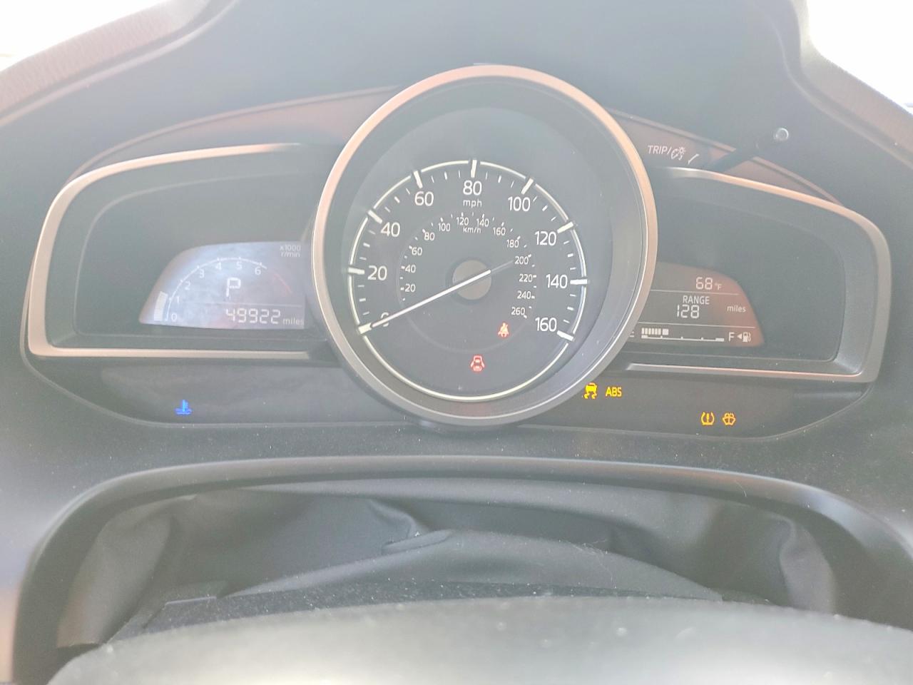 2018 MAZDA 3 photo 17