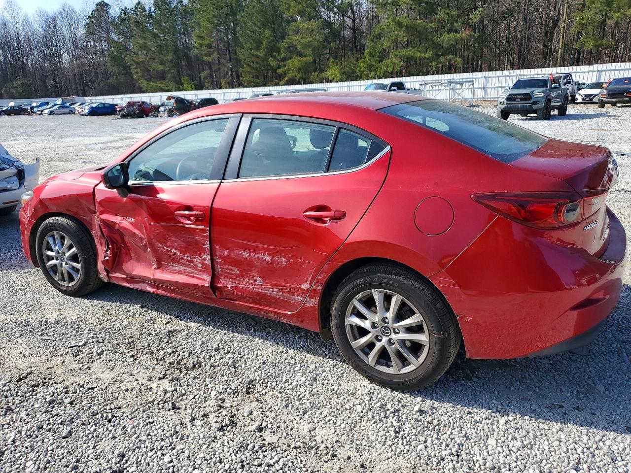 2018 MAZDA 3 photo 3