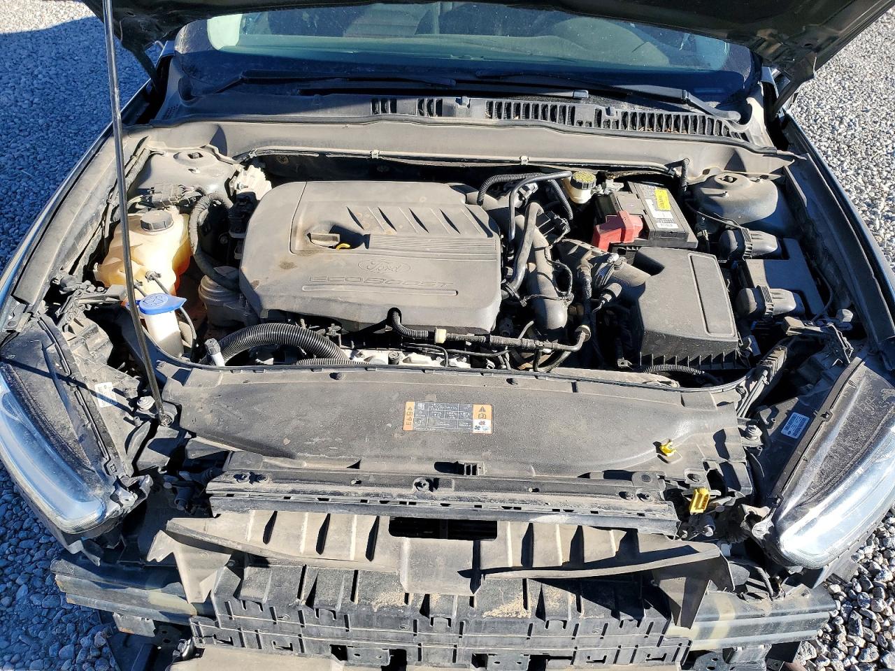 2015 FORD FUSION SE photo 11
