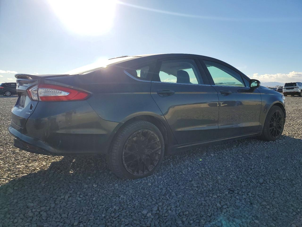 2015 FORD FUSION SE photo 3