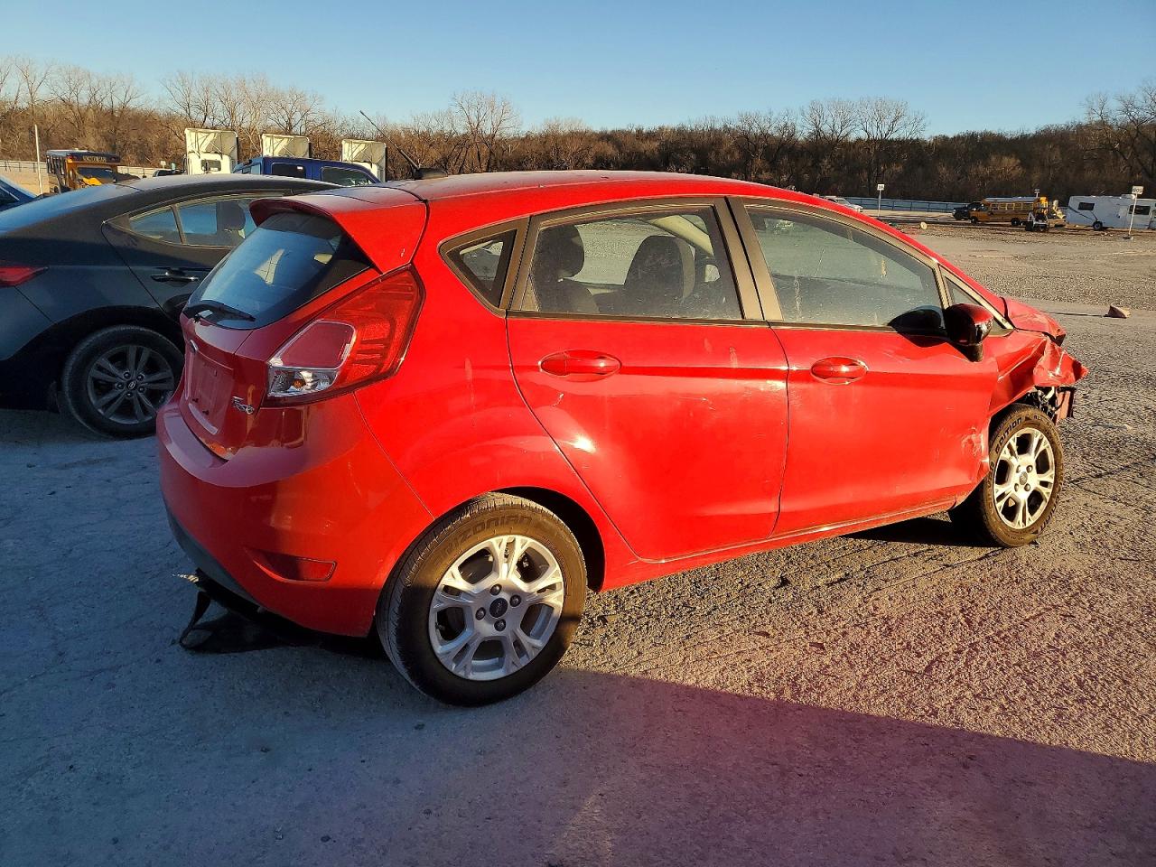 2015 FORD FIESTA SE photo 3