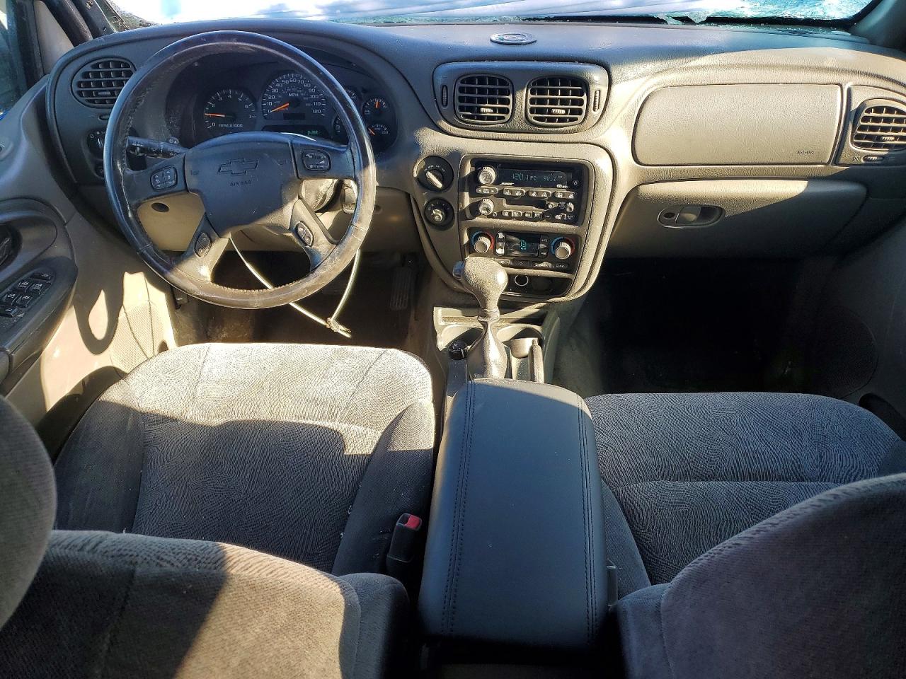 2003 CHEVROLET TRAILBLAZER EXT photo 8