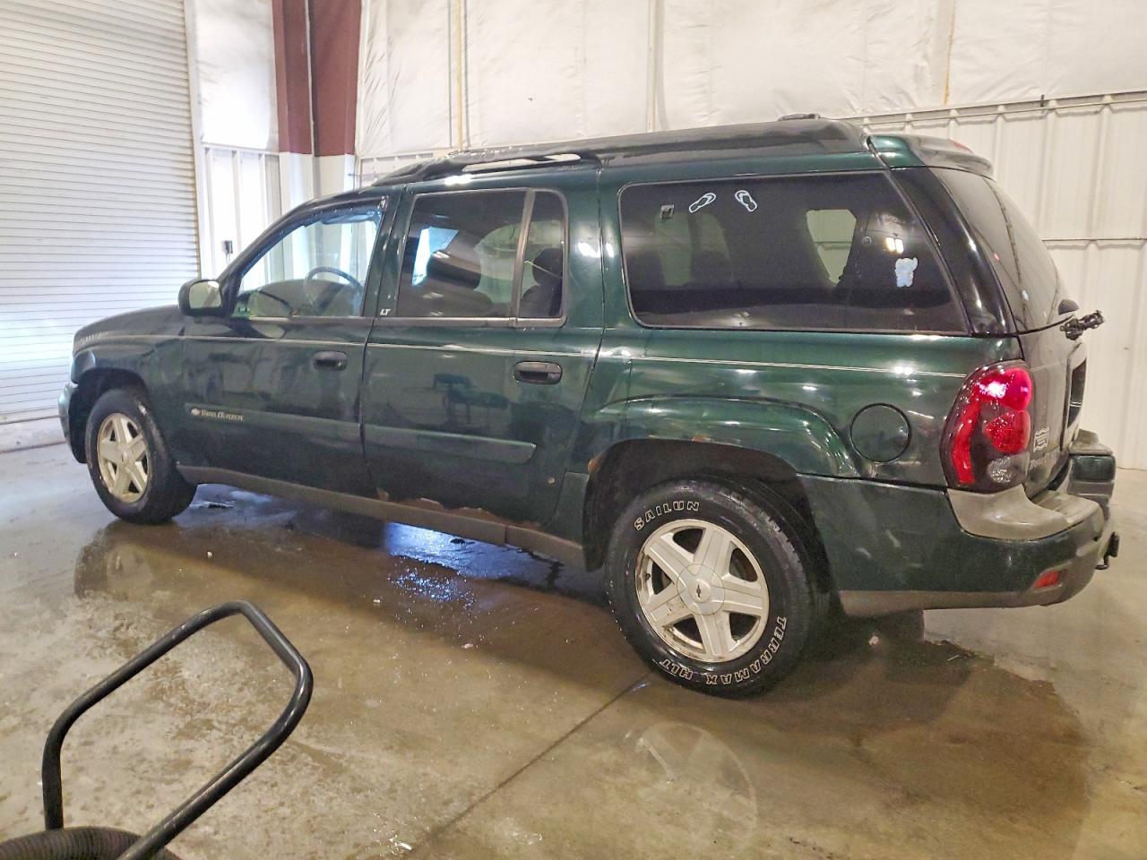 2003 CHEVROLET TRAILBLAZER EXT photo 2