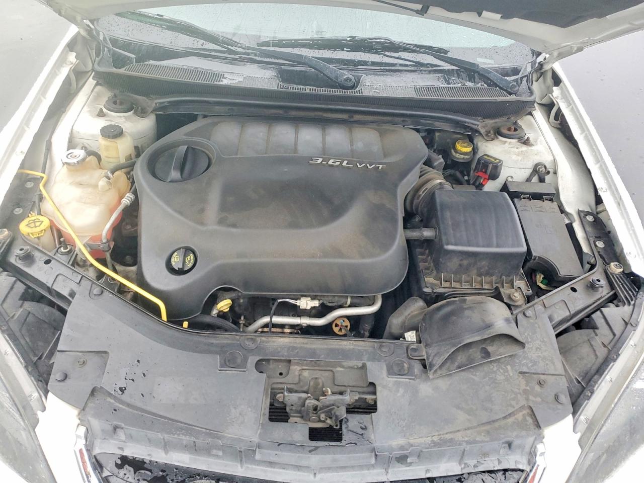 2013 CHRYSLER 200 LIMITED photo 11