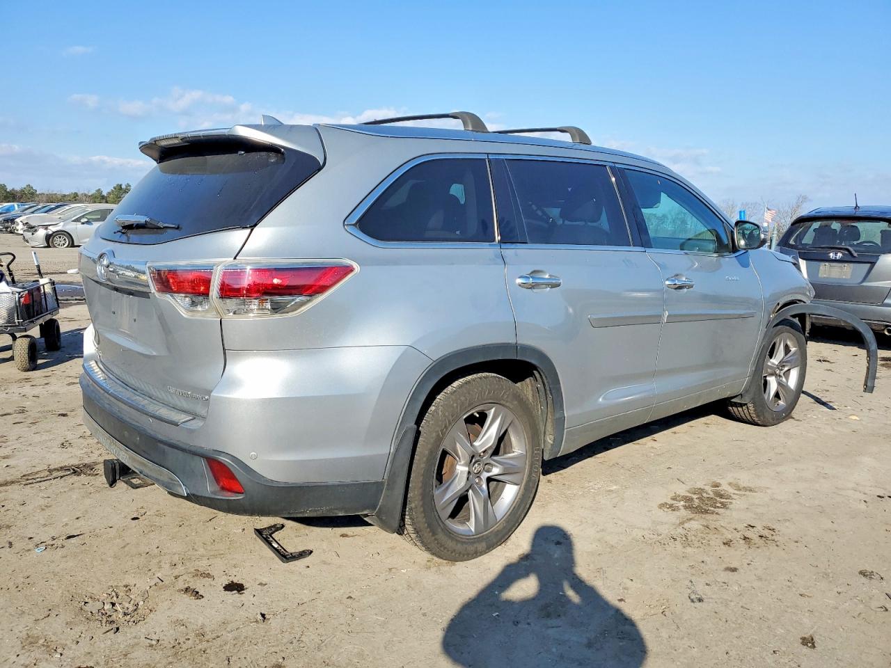 2016 TOYOTA HIGHLANDER LIMITED photo 3
