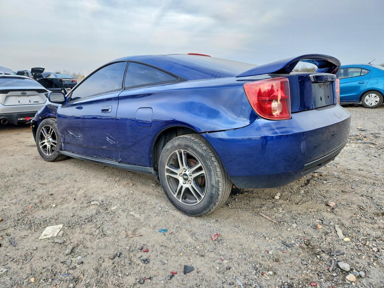 2004 TOYOTA CELICA GT photo 3