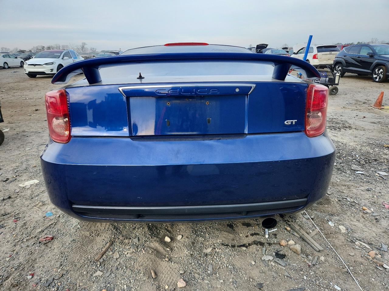 2004 TOYOTA CELICA GT photo 11