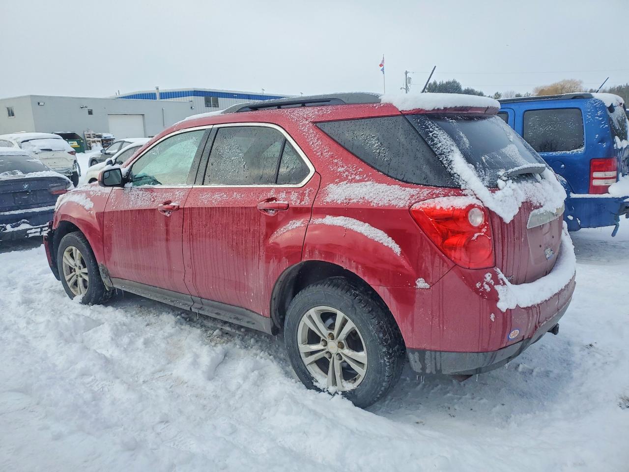 2013 CHEVROLET EQUINOX LT photo 2