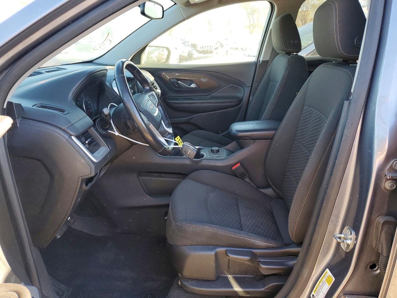 2019 GMC TERRAIN SLE photo 7