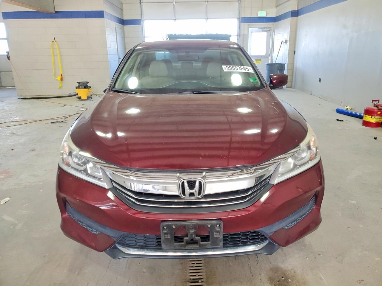 2016 HONDA ACCORD LX photo 5