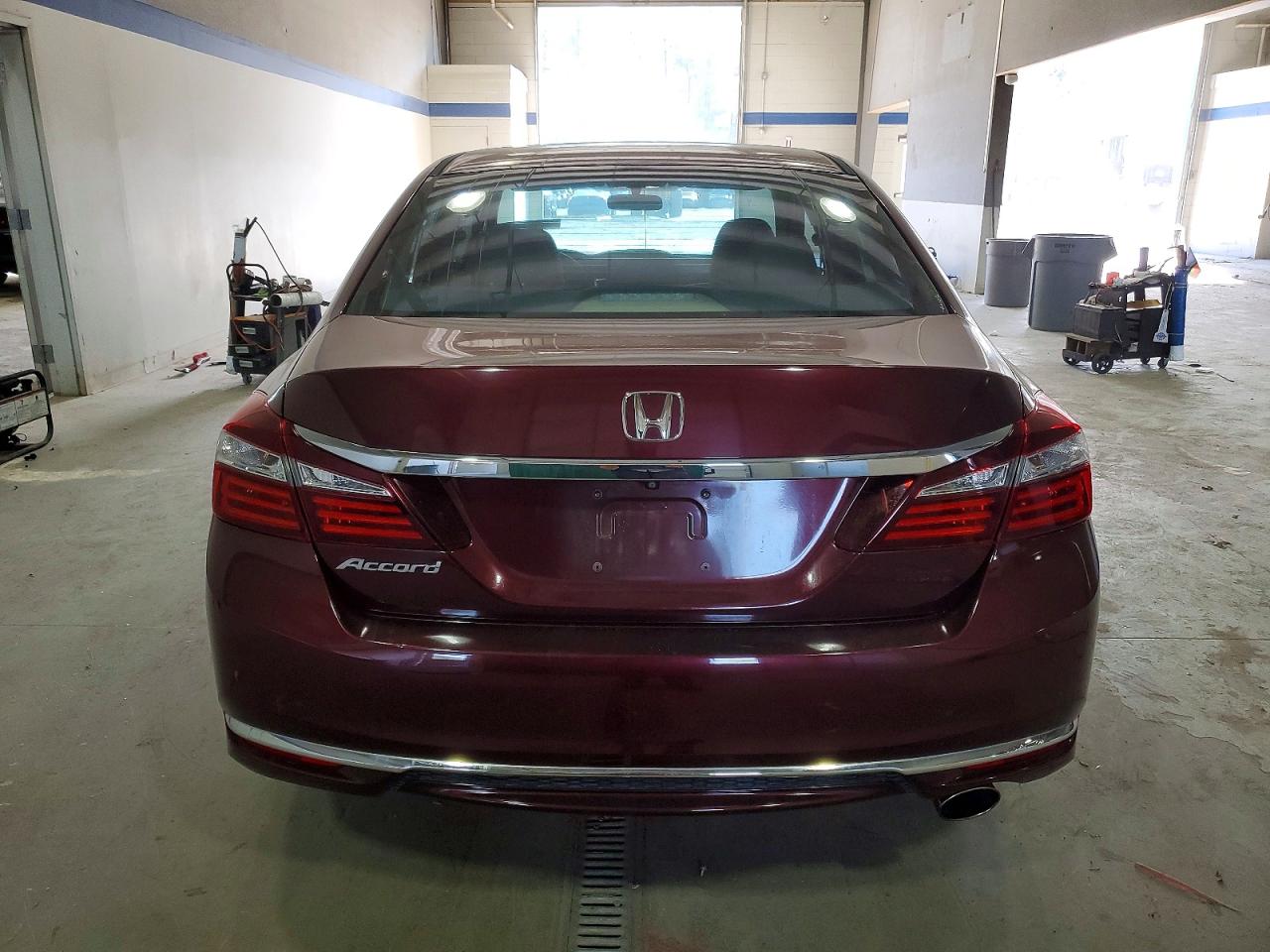 2016 HONDA ACCORD LX photo 6