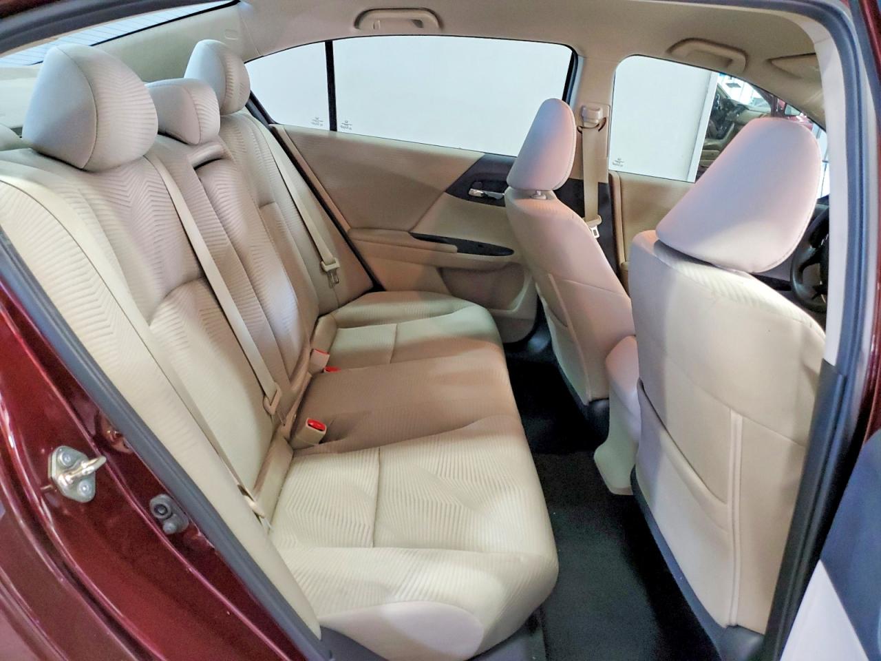 2016 HONDA ACCORD LX photo 10