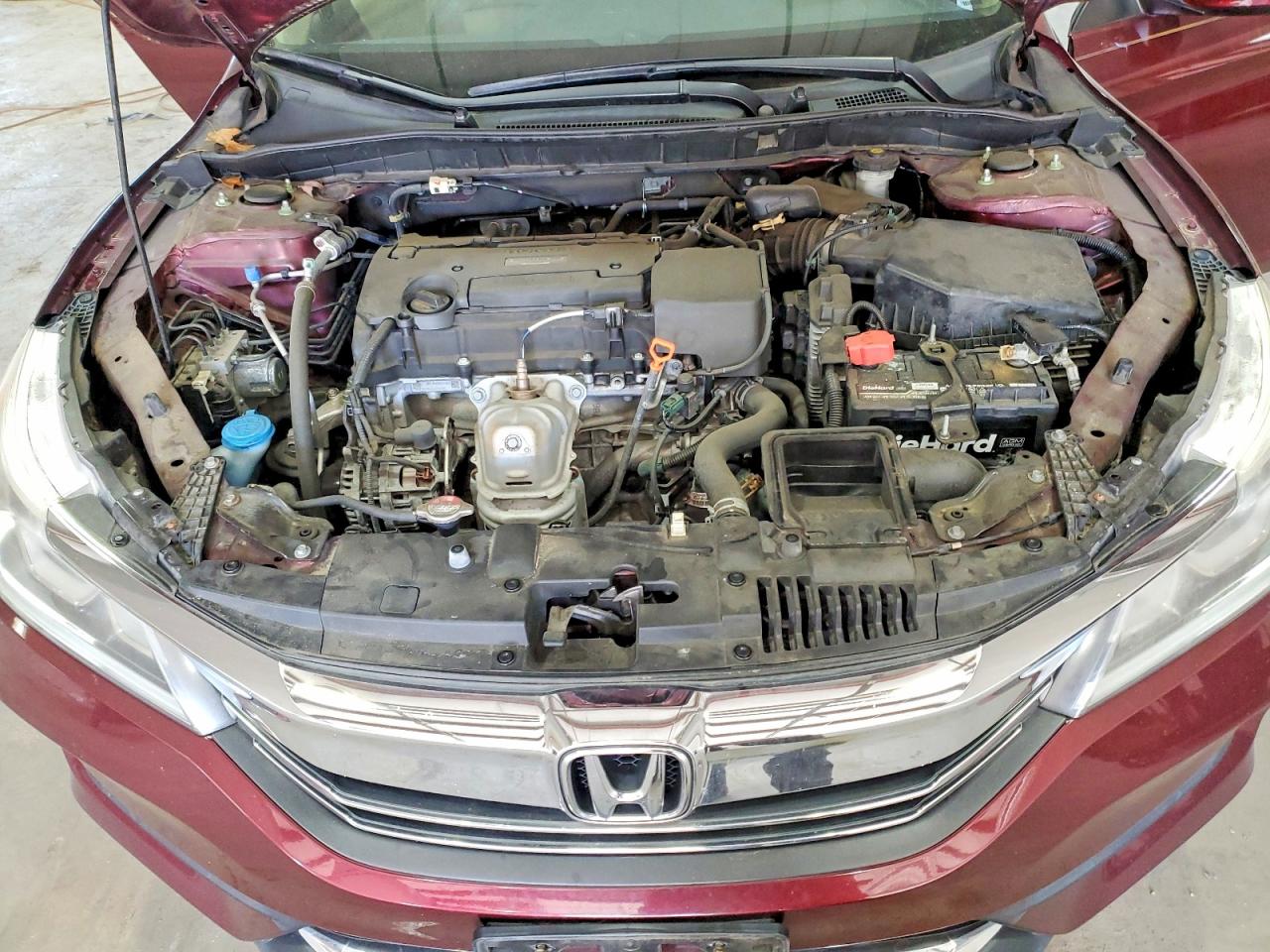 2016 HONDA ACCORD LX photo 11