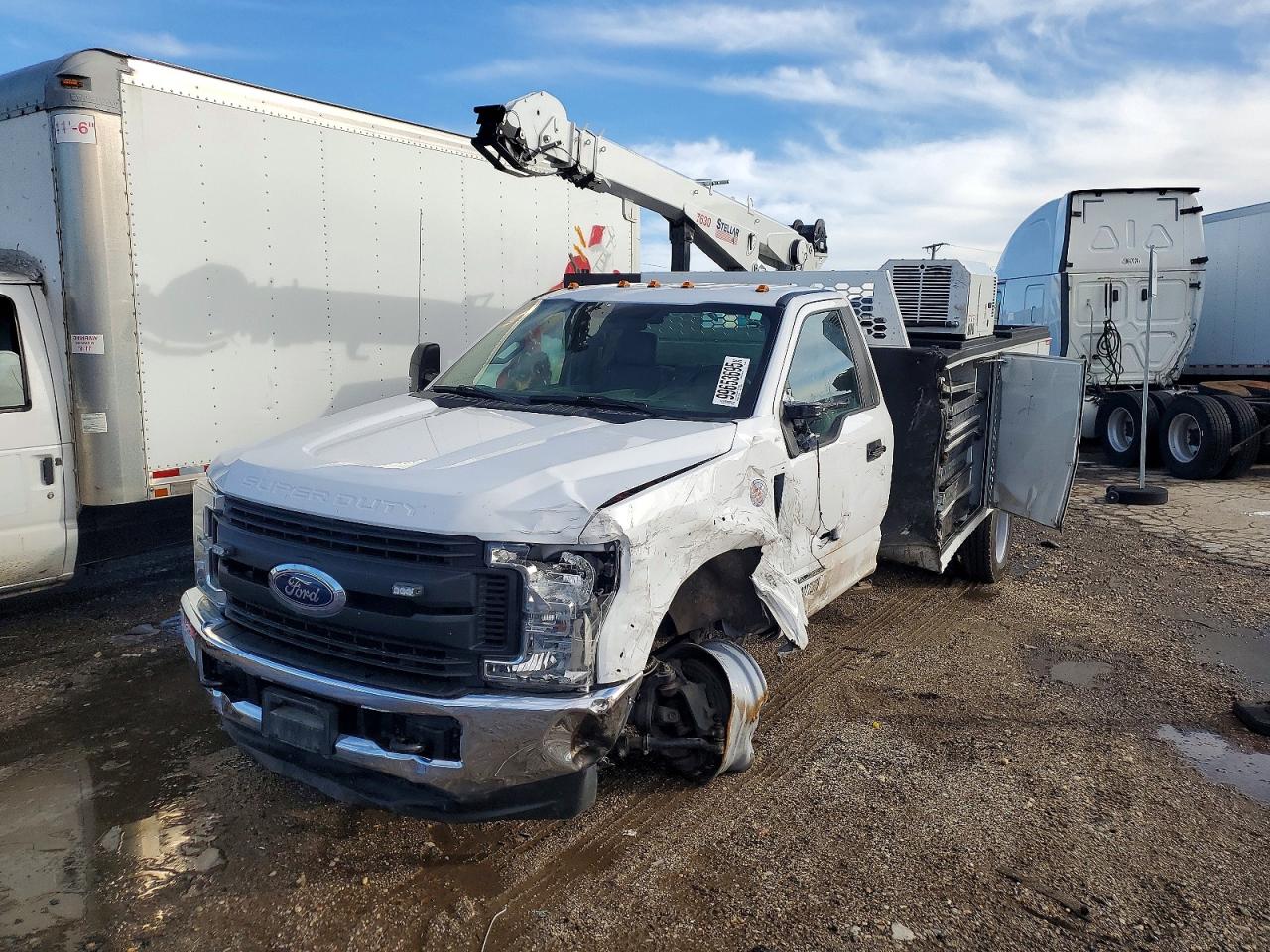 2019 FORD F550 SUPER