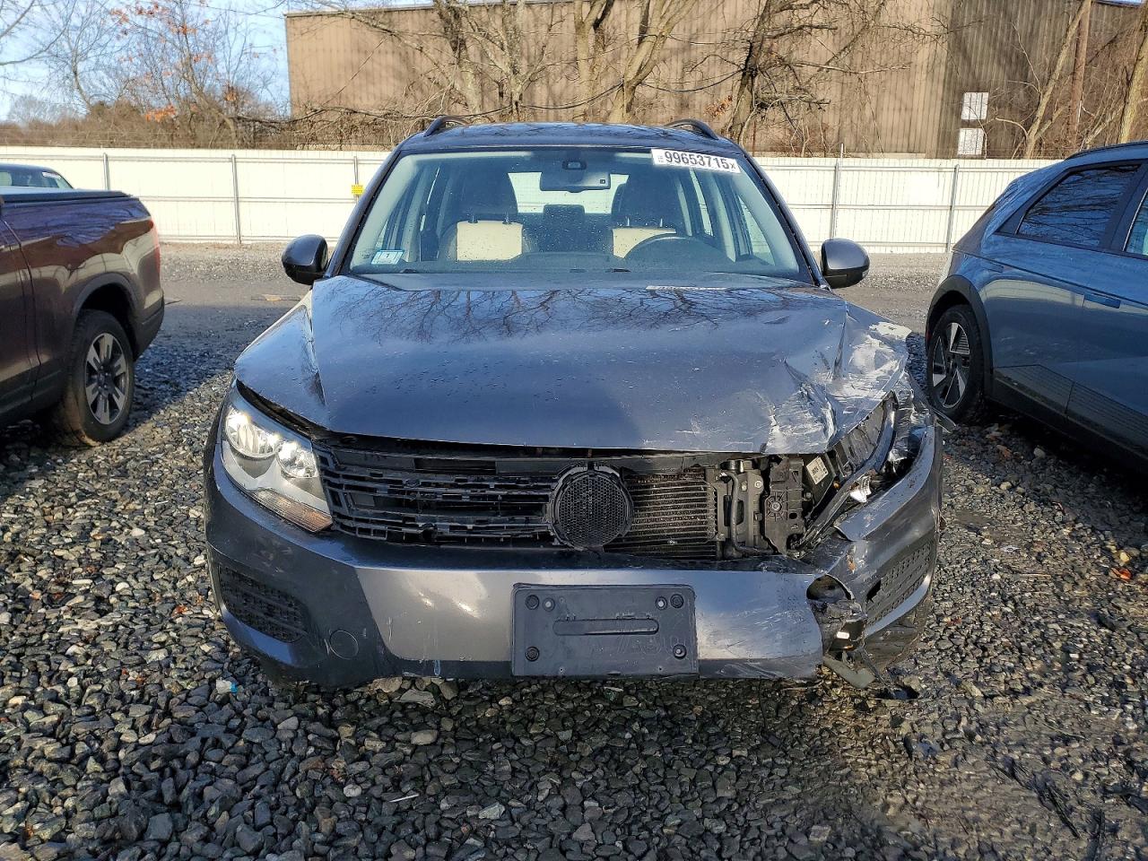 2016 VOLKSWAGEN TIGUAN S photo 5