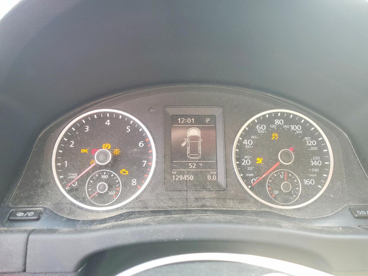 2016 VOLKSWAGEN TIGUAN S photo 9