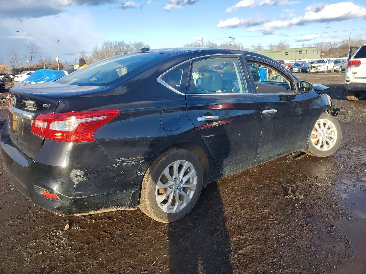 2019 NISSAN SENTRA SV photo 3