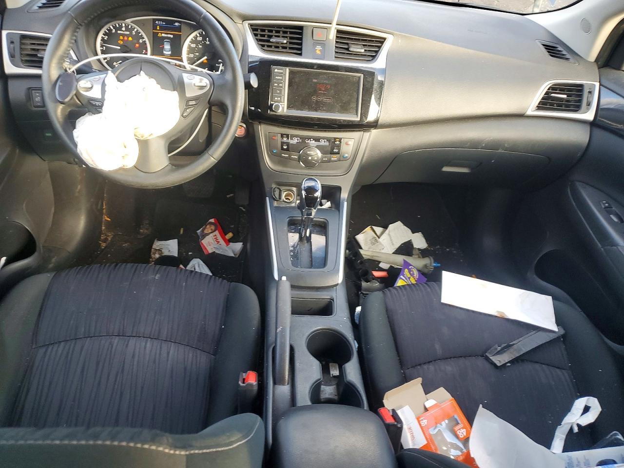 2019 NISSAN SENTRA SV photo 8