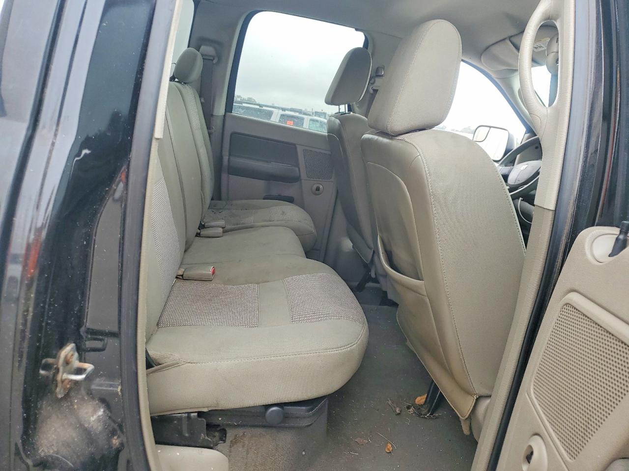 2007 DODGE RAM 1500 ST photo 10