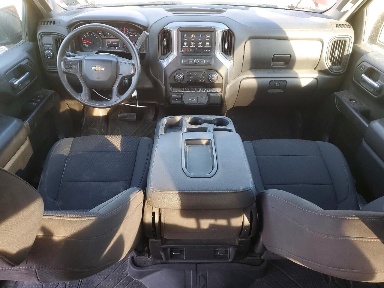 2021 CHEVROLET SILVERADO C1500 CUSTOM photo 8