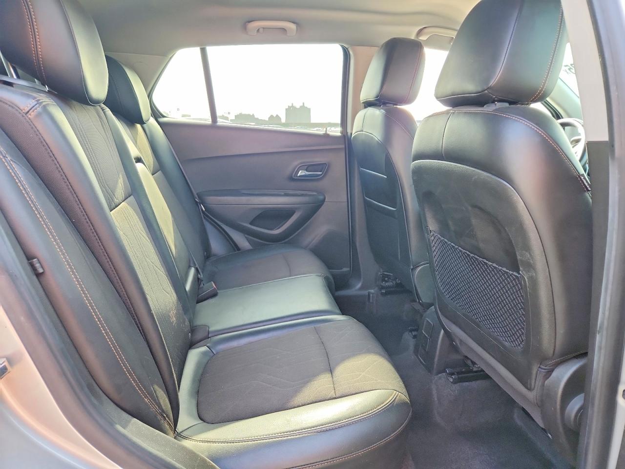 2019 CHEVROLET TRAX 1LT photo 11