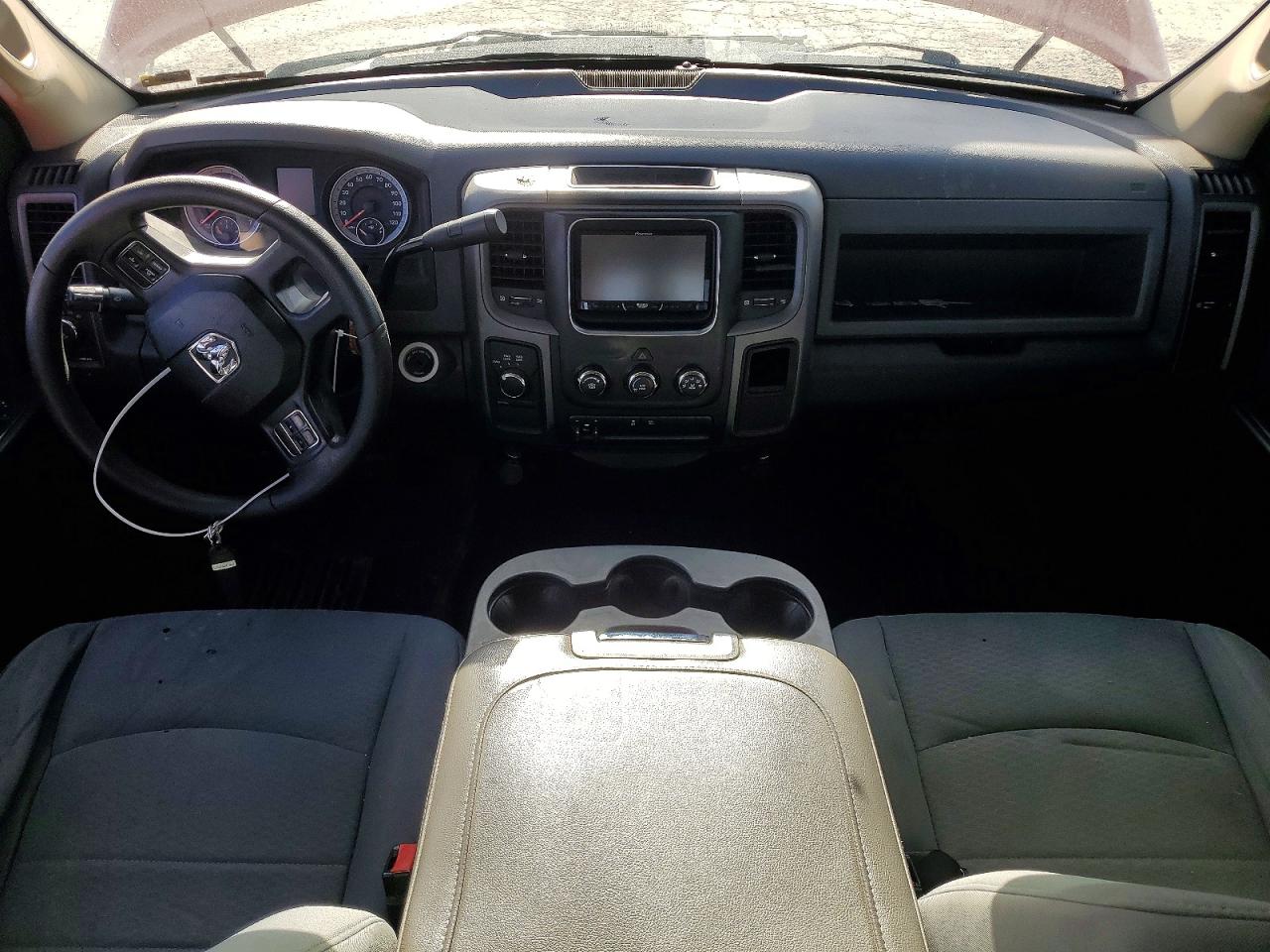 2013 RAM 1500 ST photo 8