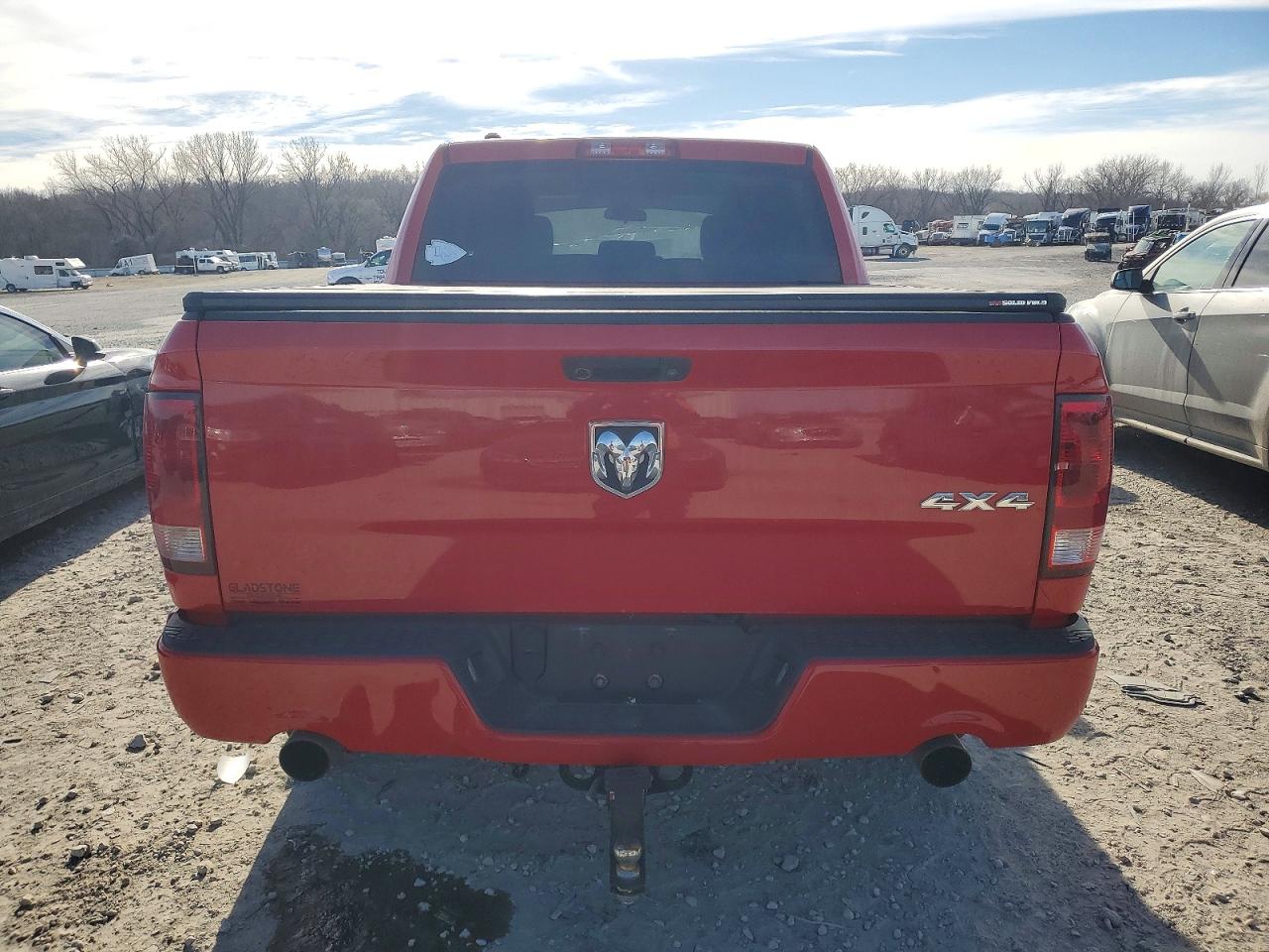 2013 RAM 1500 ST photo 6