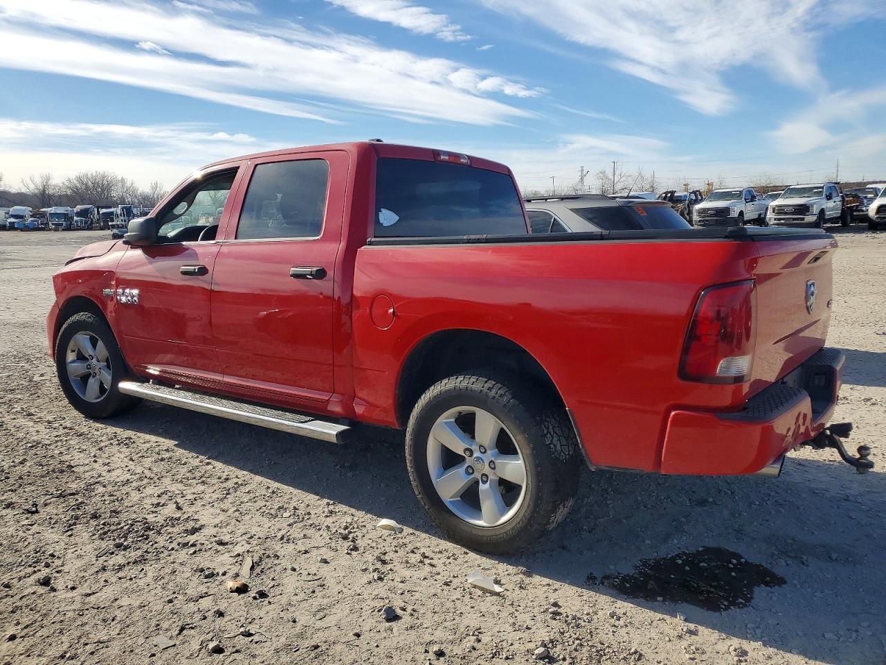 2013 RAM 1500 ST photo 2