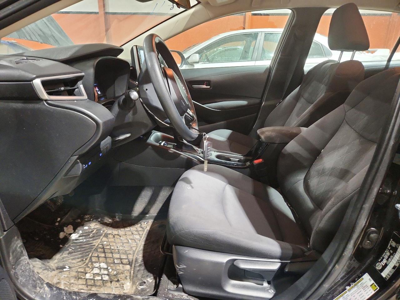 2020 TOYOTA COROLLA LE photo 7