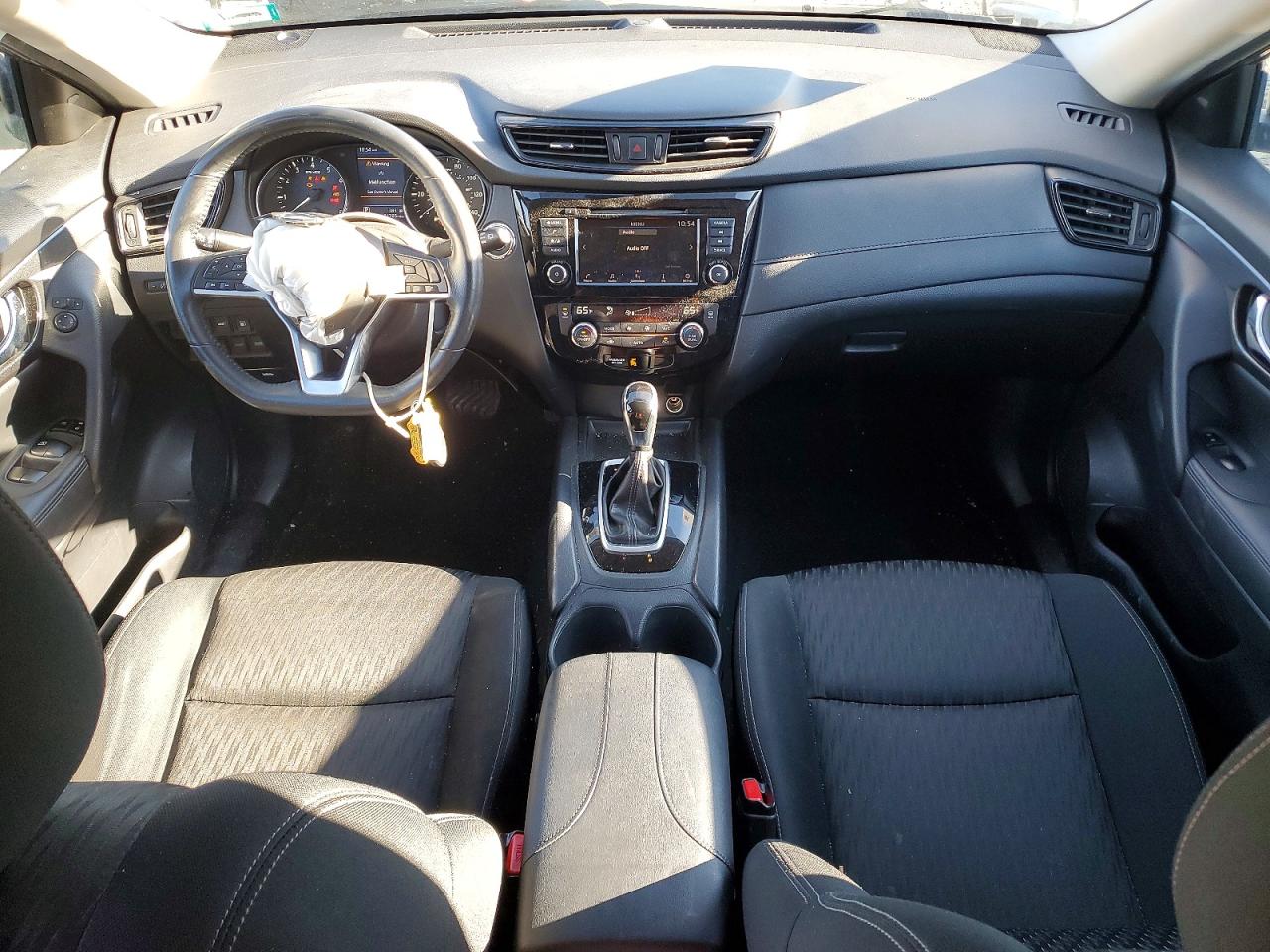 2018 NISSAN ROGUE S photo 8