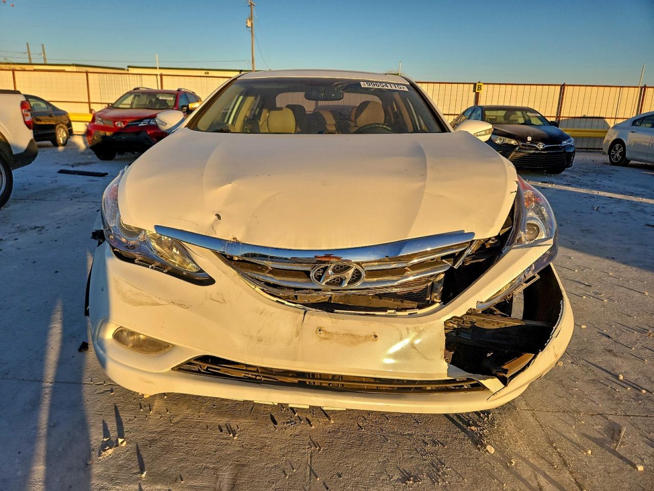 2011 HYUNDAI SONATA SE photo 5