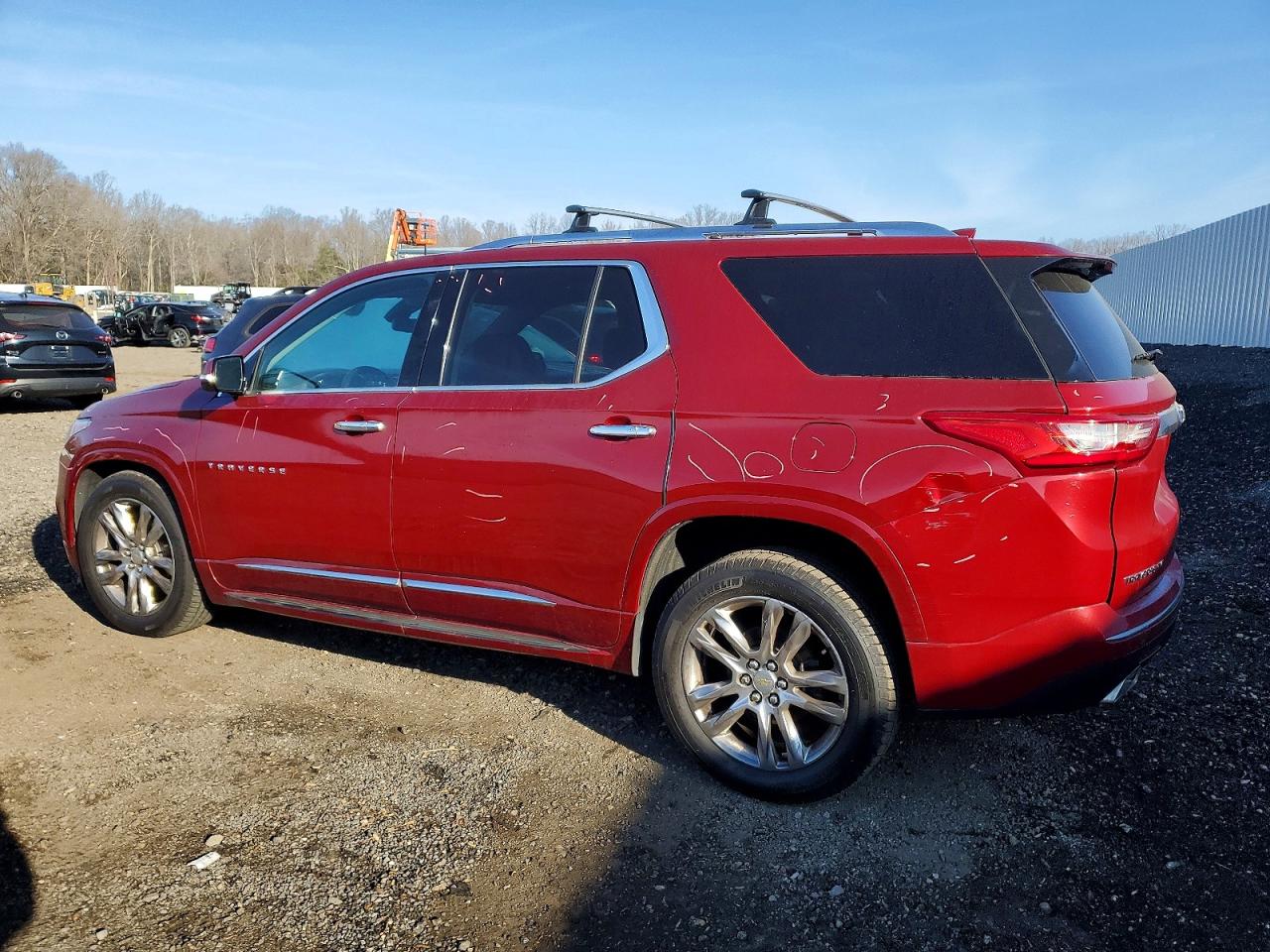 2019 CHEVROLET TRAVERSE HIGH COUNTRY photo 2