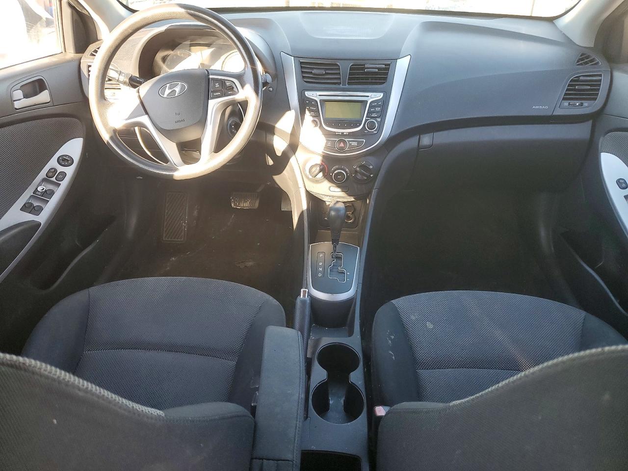 2012 HYUNDAI ACCENT GLS photo 8