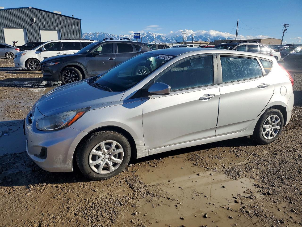 2012 HYUNDAI ACCENT