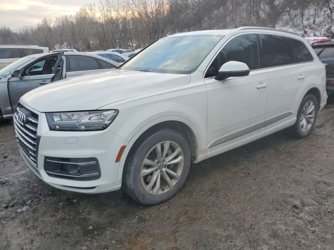 2017 AUDI Q7
