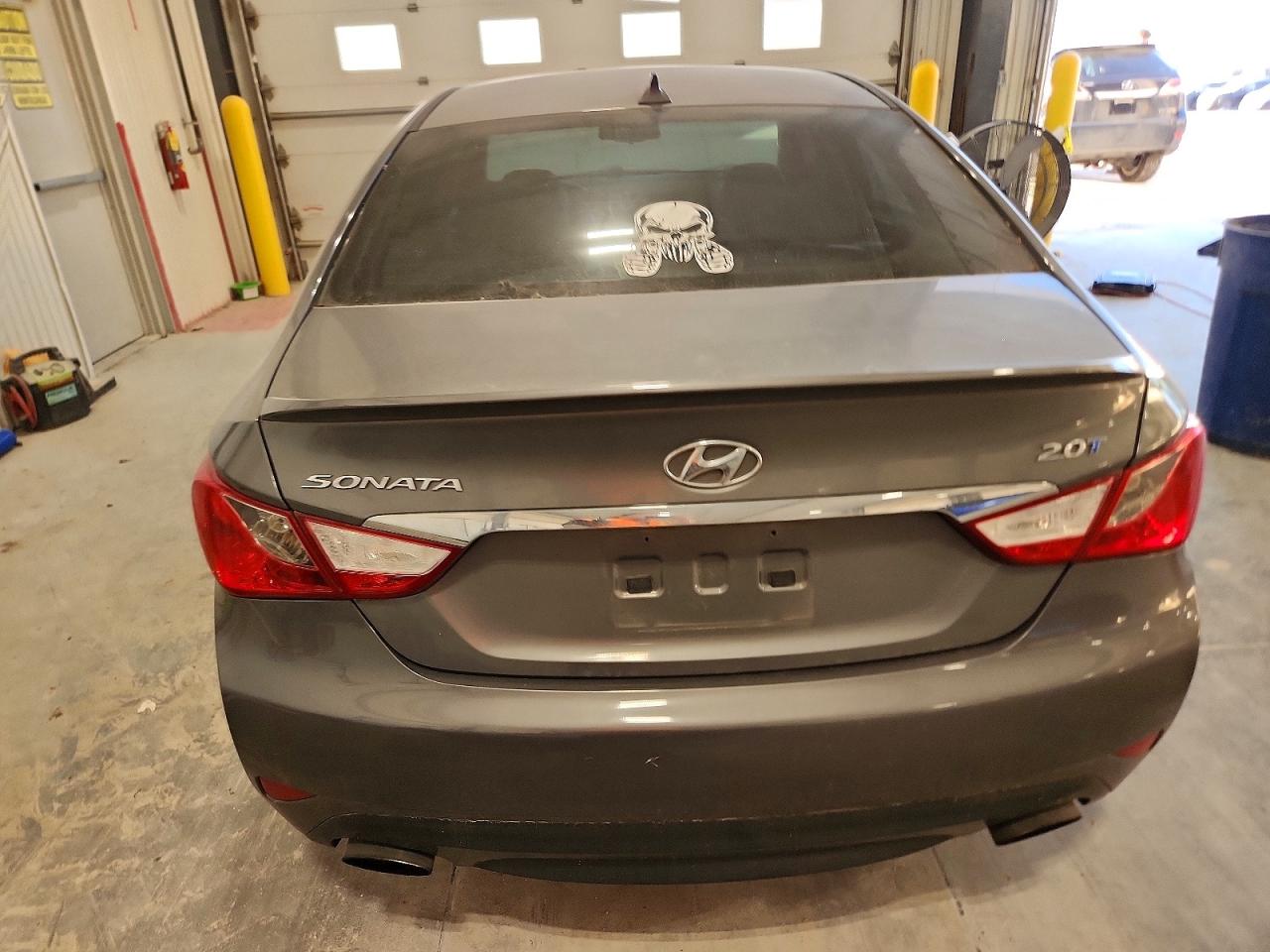 2014 HYUNDAI SONATA SE photo 6